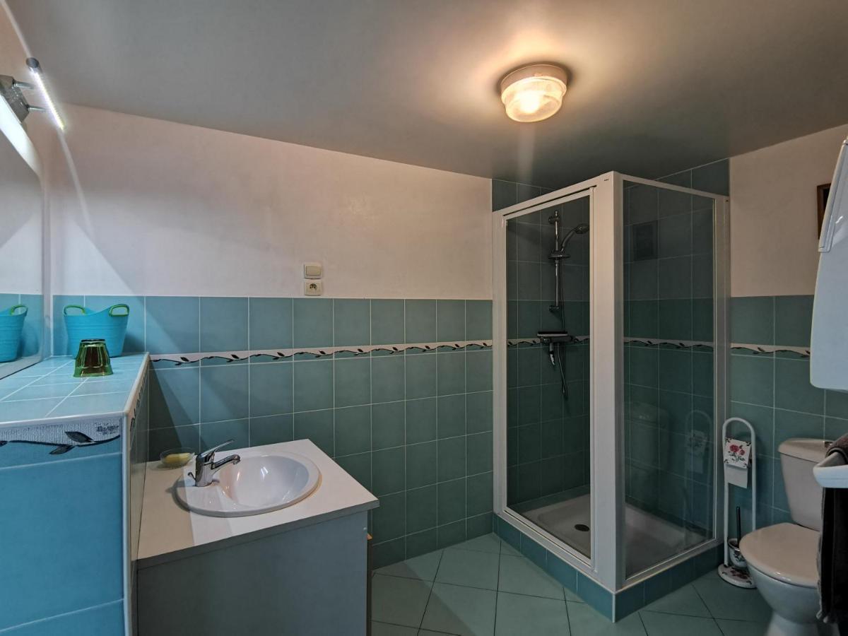 Aux Acacias Villa Braye-sous-Faye Buitenkant foto