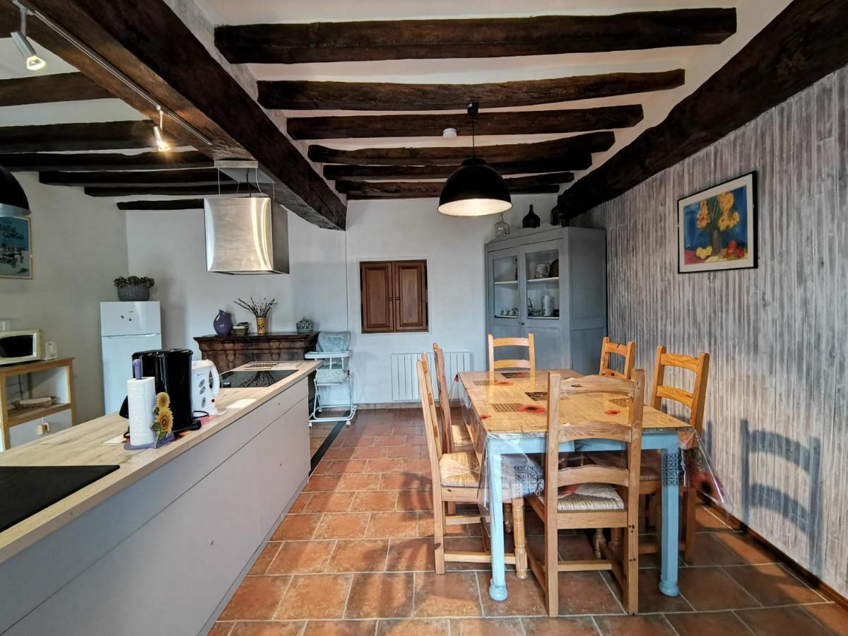 Aux Acacias Villa Braye-sous-Faye Buitenkant foto